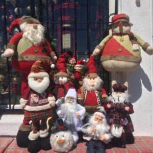 Stand alone Santas, Reindeers & More